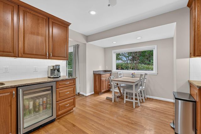 1933 RELDA CT, Falls Church, VA 22043