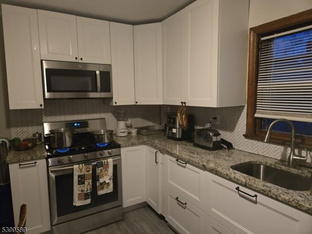 502 Drake Ave, Roselle Boro, NJ 07203