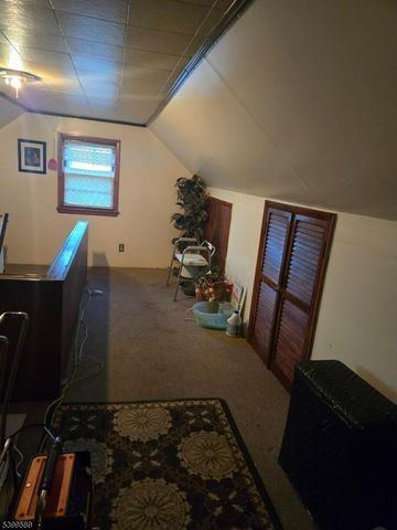 502 Drake Ave, Roselle Boro, NJ 07203