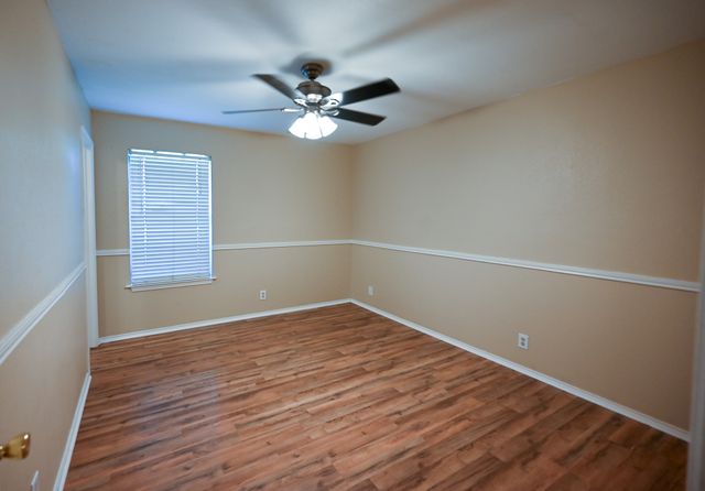 209 Brook Circle, Krum, TX 76249