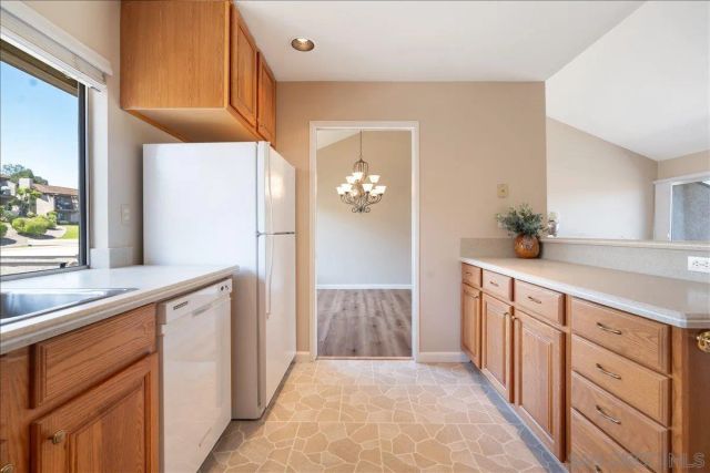 17440 Plaza Otonal, San Diego, CA 92128