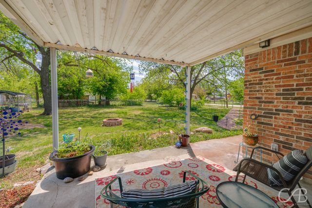 489 Main Street, Lawn, TX 79530
