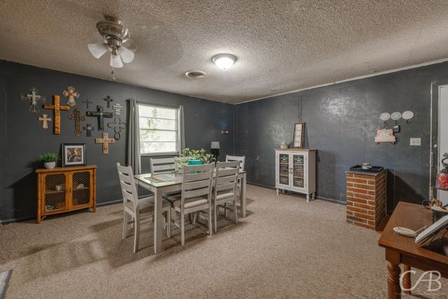489 Main Street, Lawn, TX 79530