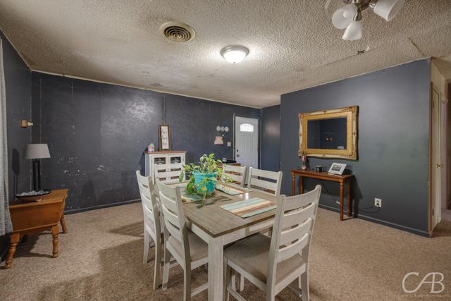 489 Main Street, Lawn, TX 79530