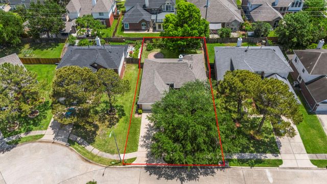 2410 Avery Park Drive, Sugar Land, TX 77498