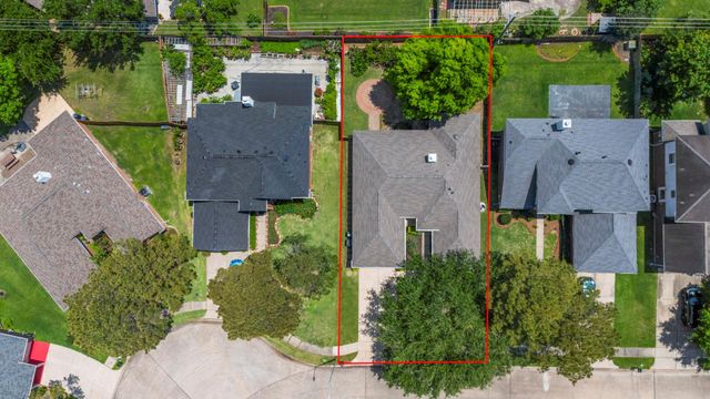 2410 Avery Park Drive, Sugar Land, TX 77498