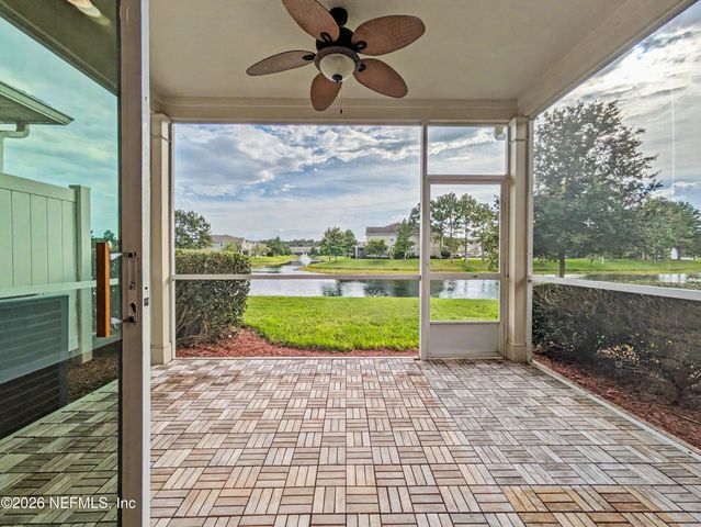 6908 ROUNDLEAF Drive, Jacksonville, FL 32258