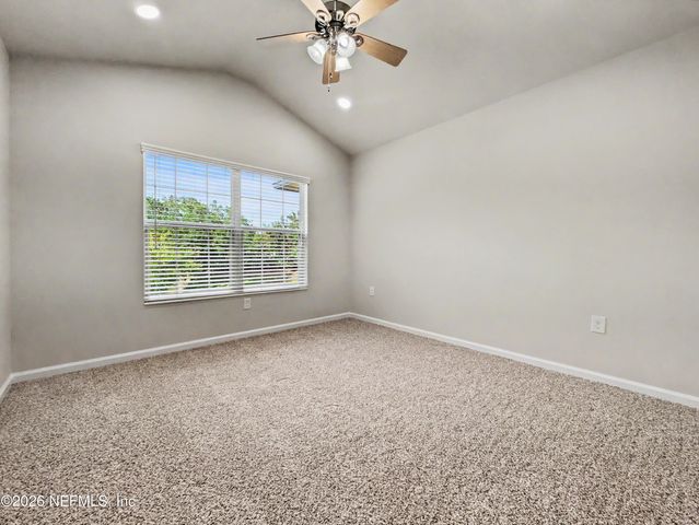 6908 ROUNDLEAF Drive, Jacksonville, FL 32258