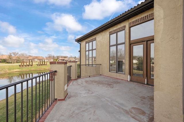 3811 E San Poppi Court, Ozark, MO 65721