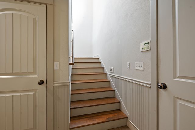 3811 E San Poppi Court, Ozark, MO 65721