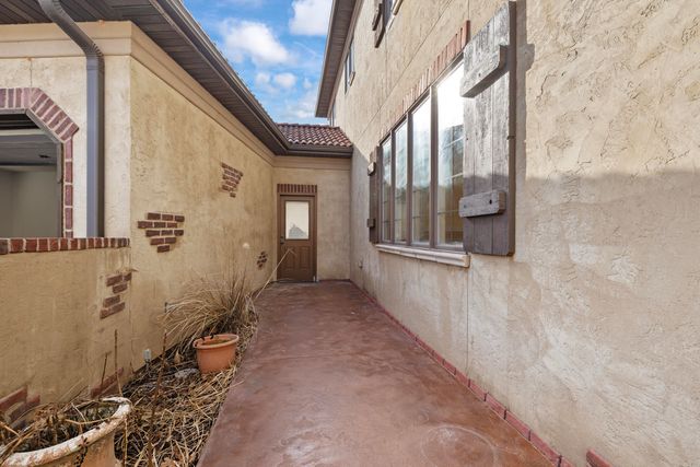 3811 E San Poppi Court, Ozark, MO 65721