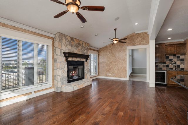 3811 E San Poppi Court, Ozark, MO 65721