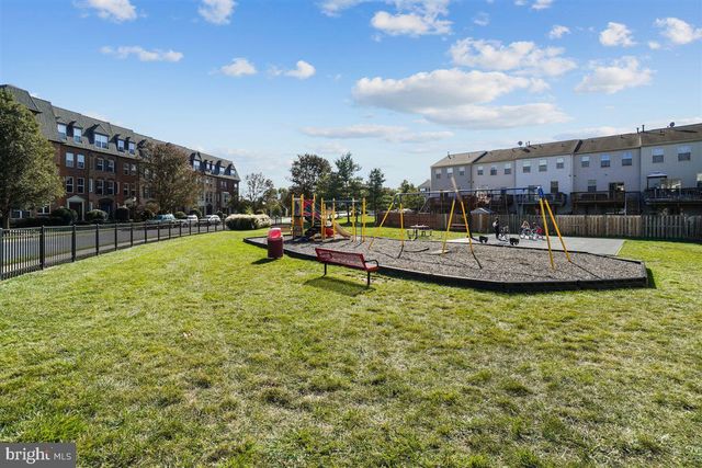 1506 RAMBLING WAY N, Frederick, MD 21701
