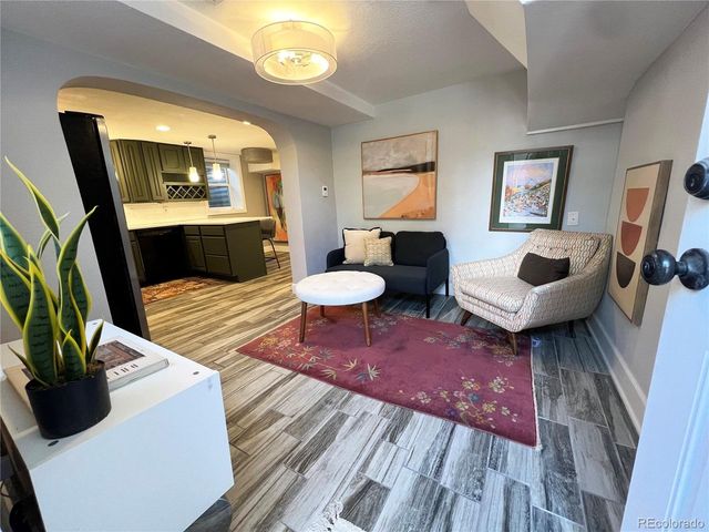 12 S Lincoln St, Denver, CO 80209
