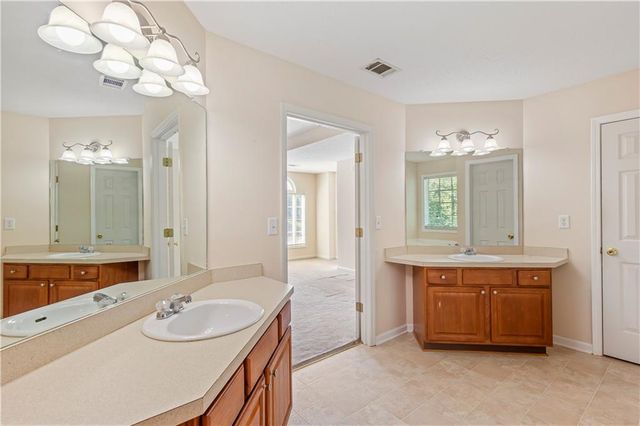 178 Hunters Mill Drive, Hiram, GA 30141