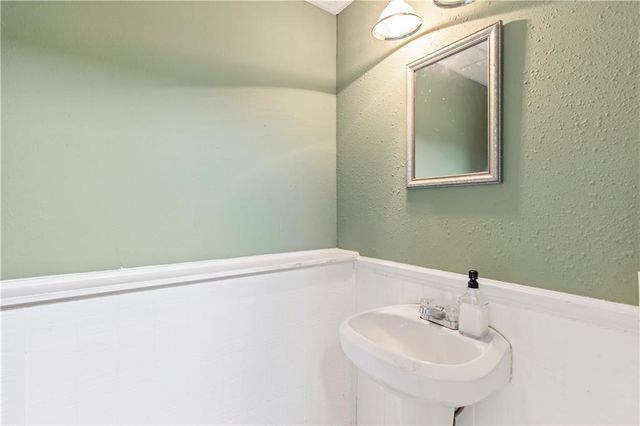 178 Hunters Mill Drive, Hiram, GA 30141