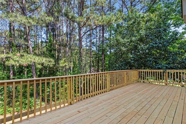 178 Hunters Mill Drive, Hiram, GA 30141