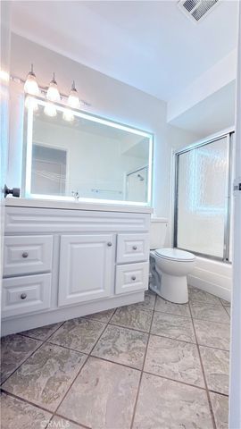 20930 Parthenia Street 216, Canoga Park, CA 91304