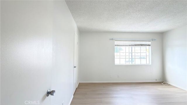 20930 Parthenia Street 216, Canoga Park, CA 91304