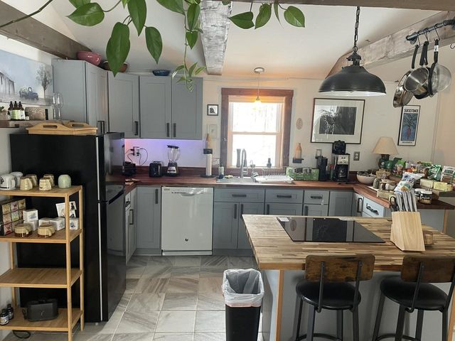 2882 Perley Road, Enosburg, VT 05450