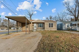 1535 W Calhoun Street, Springfield, MO 65802