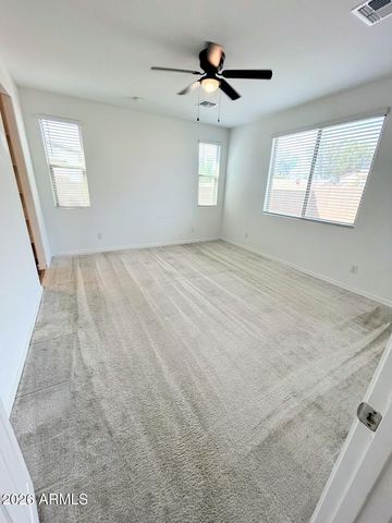 6736 W DISCOVERY Drive, Glendale, AZ 85303