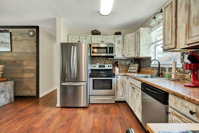 12429 Dolly Pond Road, Birchwood, TN 37308