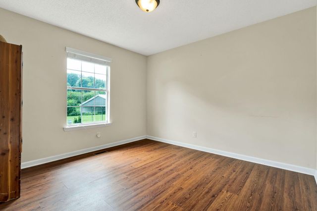 12429 Dolly Pond Road, Birchwood, TN 37308