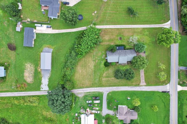 12429 Dolly Pond Road, Birchwood, TN 37308