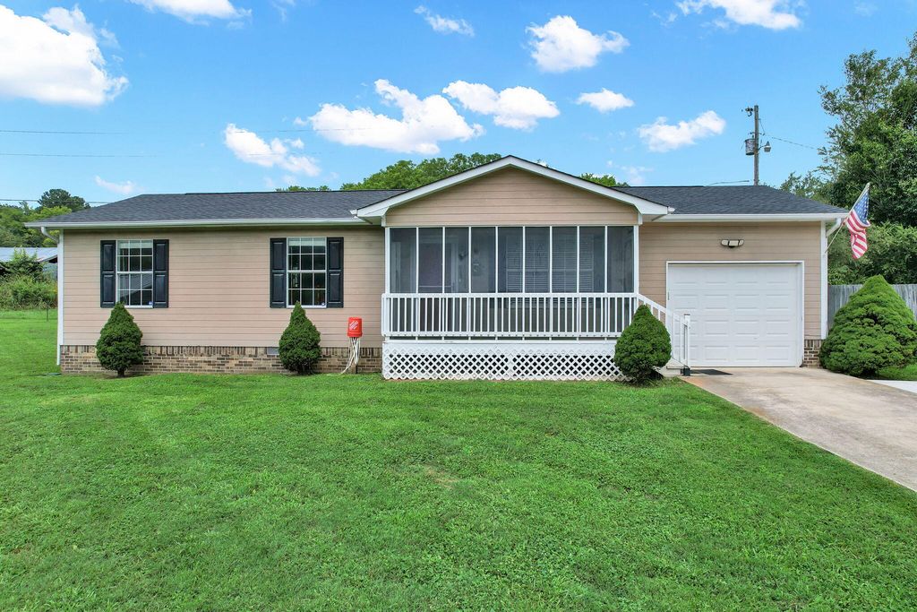 12429 Dolly Pond Road, Birchwood, TN 37308