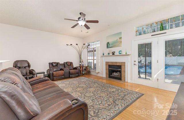 4760 Lauren Glen Street NW, Concord, NC 28027