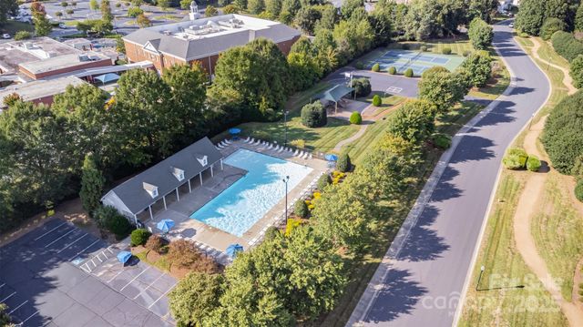 4760 Lauren Glen Street NW, Concord, NC 28027