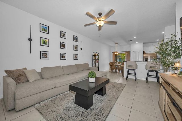 8291 CRESCENT OAKS DRIVE, New Port Richey, FL 34655