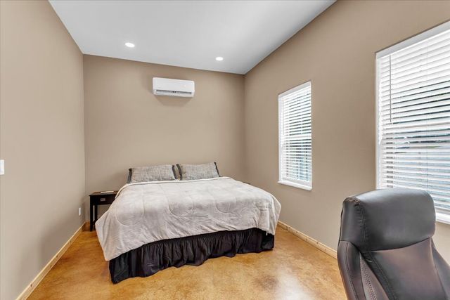 580 Homer Smith Road, Van Alstyne, TX 75495