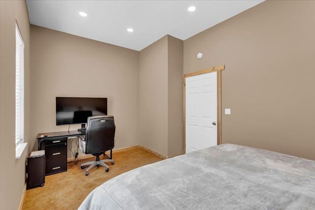580 Homer Smith Road, Van Alstyne, TX 75495