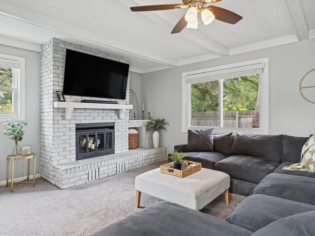 4247 Sandstone Drive, Eagan, MN 55122
