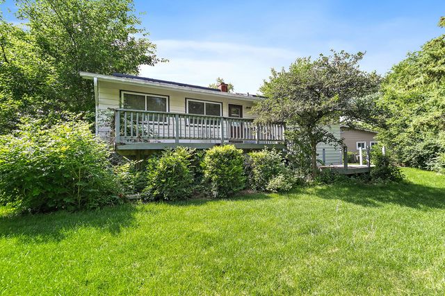 2825 Grissom Court, Woodridge, IL 60517