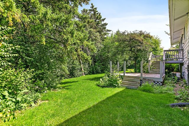 2825 Grissom Court, Woodridge, IL 60517