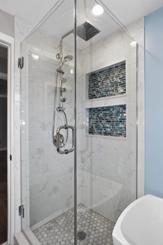 1061 Trapelo Rd, Waltham, MA 02451