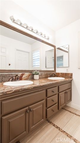 2827 Arbella, Thousand Oaks, CA 91362