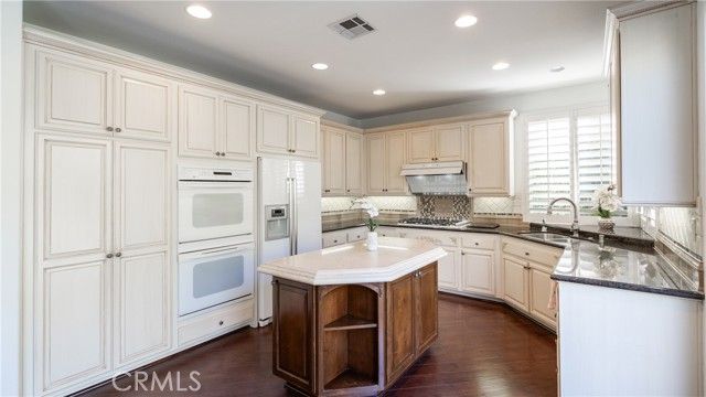 2827 Arbella, Thousand Oaks, CA 91362