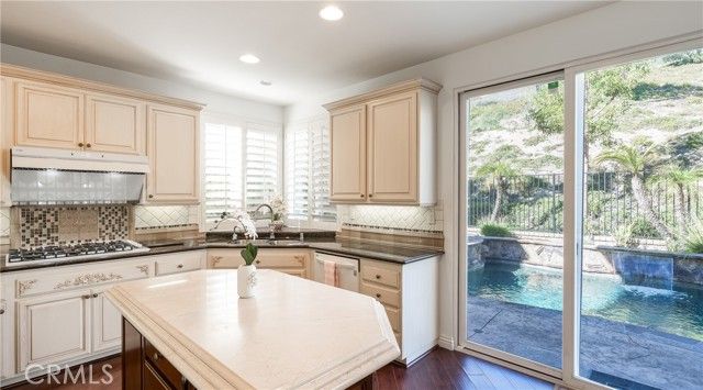 2827 Arbella, Thousand Oaks, CA 91362