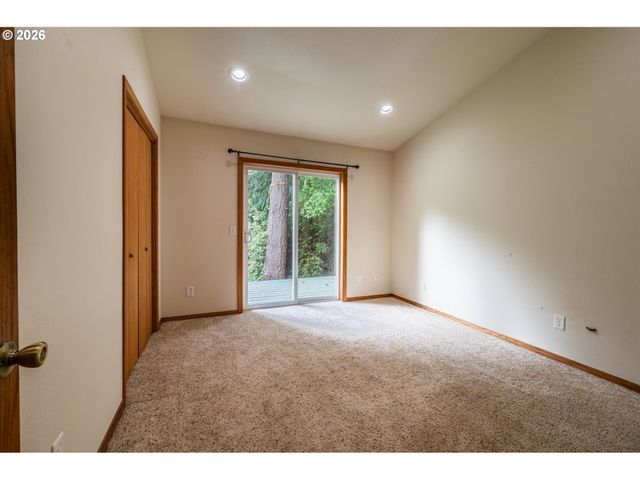 87444 WHISTLING Ln, Bandon, OR 97411