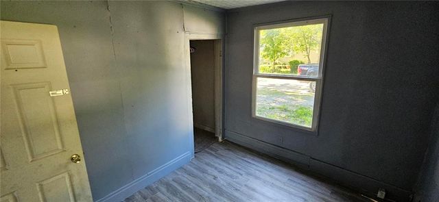 506 S Olive Street, Holden, MO 64040