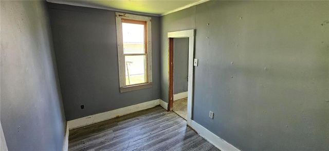 506 S Olive Street, Holden, MO 64040