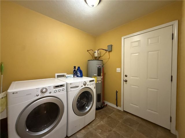 403 Lark Lane, Harrison, AR 72601