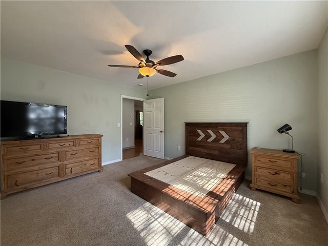 403 Lark Lane, Harrison, AR 72601