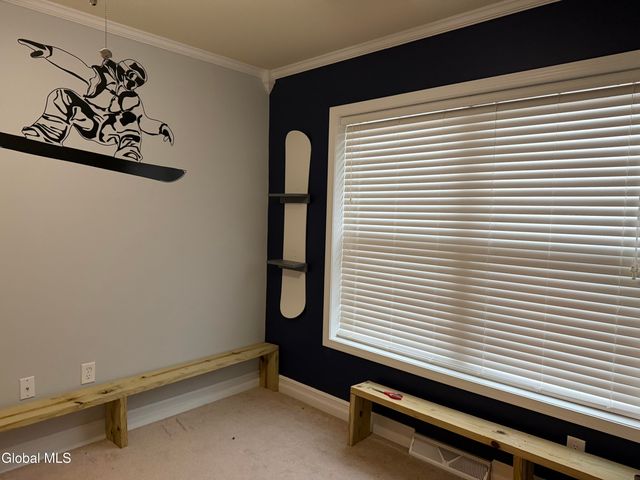 902 Shardon Court, Schenectady, NY 12306