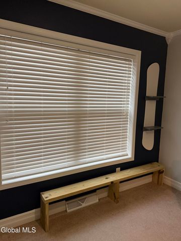 902 Shardon Court, Schenectady, NY 12306