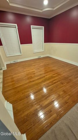 902 Shardon Court, Schenectady, NY 12306